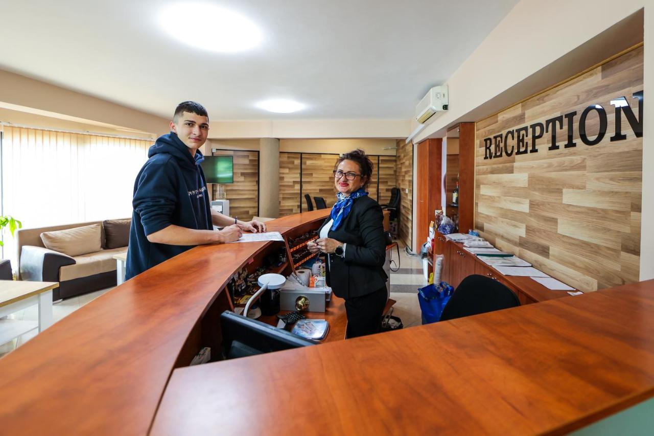 Family Hotel Ґоце-Делчев Екстер'єр фото